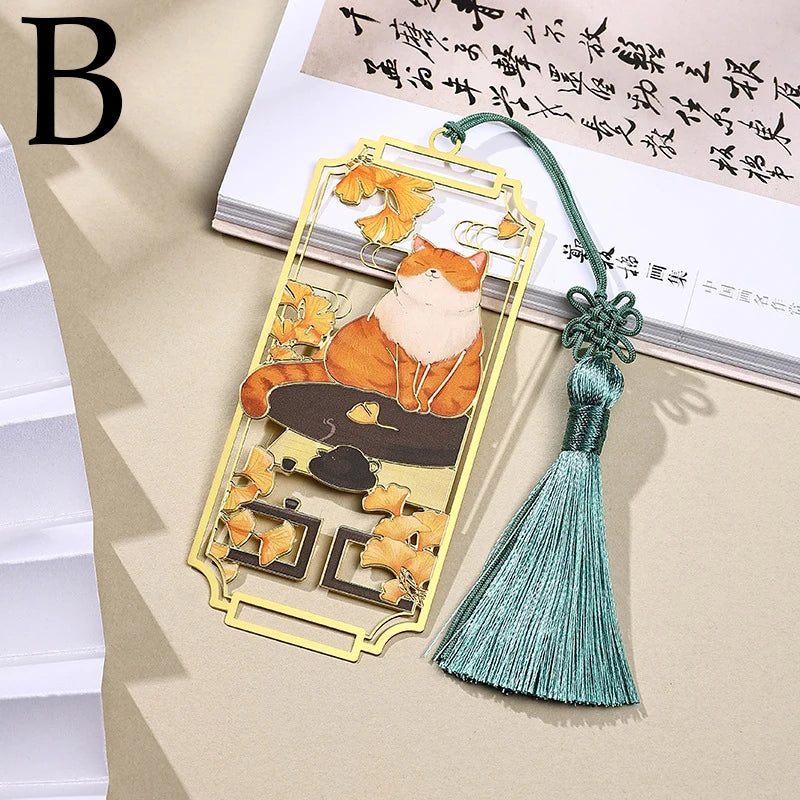Elegant Cat Hollowed Metal Bookmark