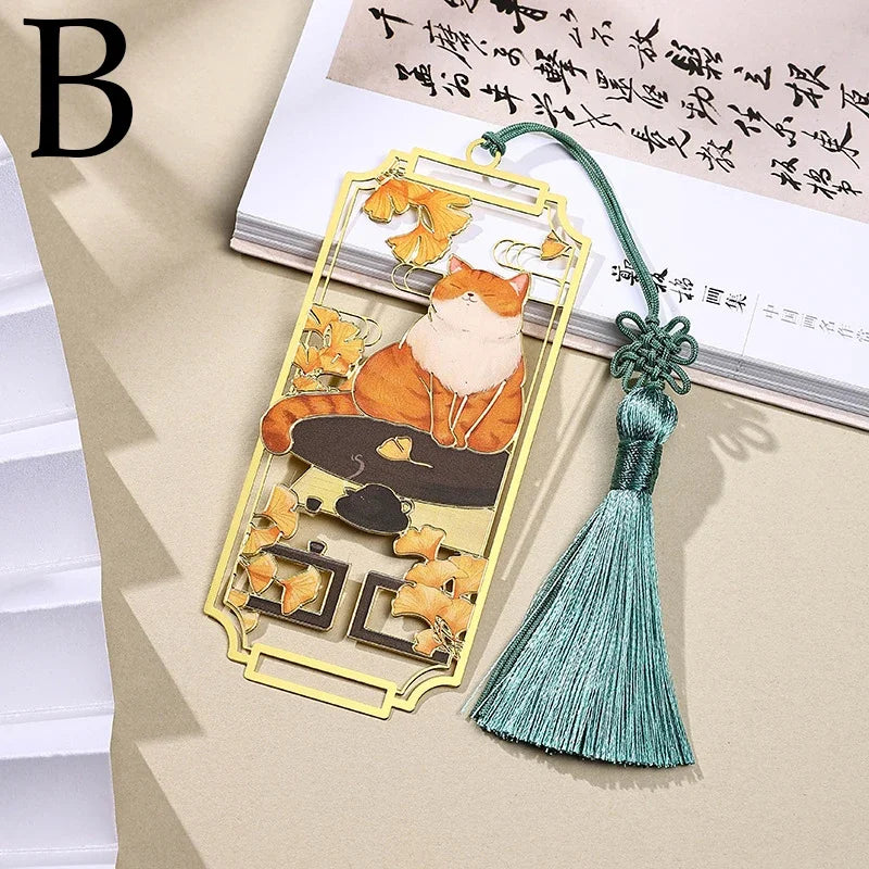 Elegant Cat Hollowed Metal Bookmark