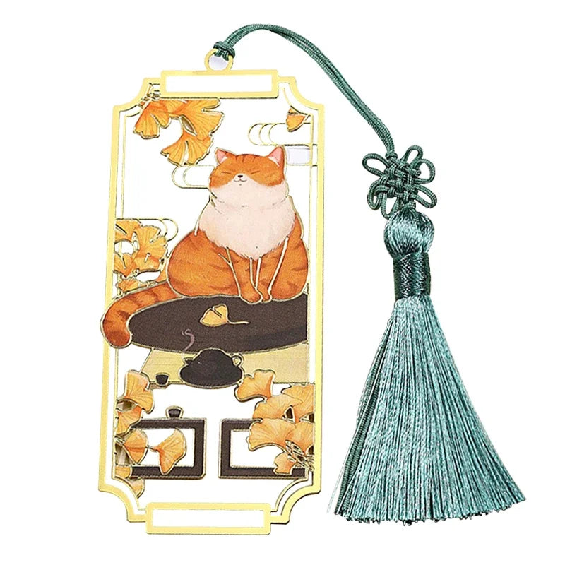 Elegant Cat Hollowed Metal Bookmark