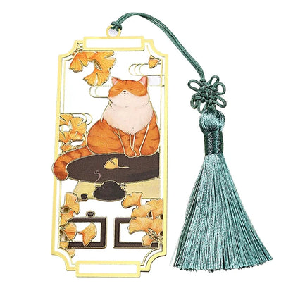 Elegant Cat Hollowed Metal Bookmark